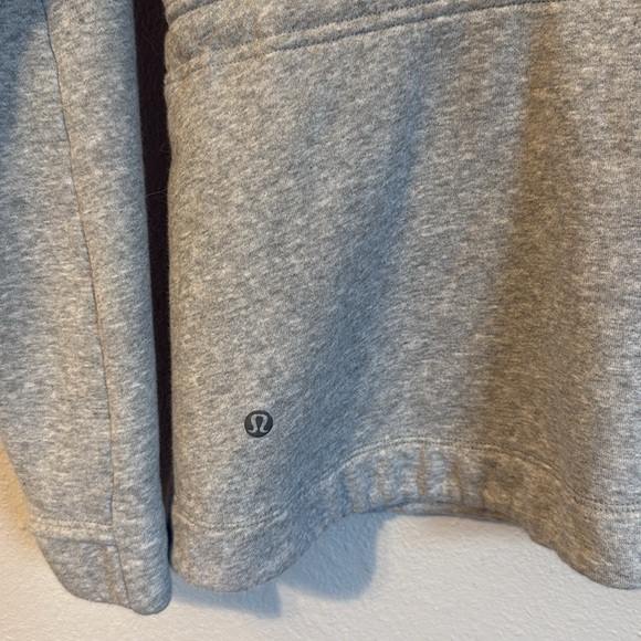 Lululemon Cinchable Grey Jacket Size 8 - Picture 6 of 6